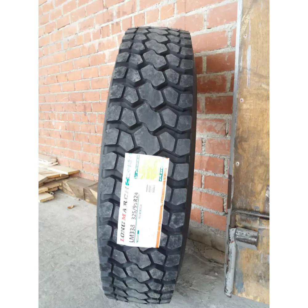 Грузовая шина 325/95 R24 Long March LM-338 22PR в Ивделе