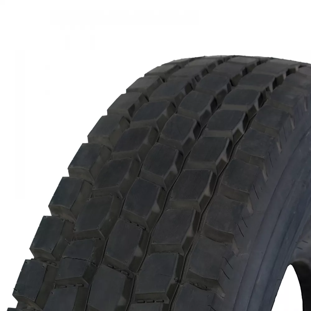  Грузовая шина Blackhawk BAR26 235/75 R17,5 143/141J, Рулевая ось  в Ивделе