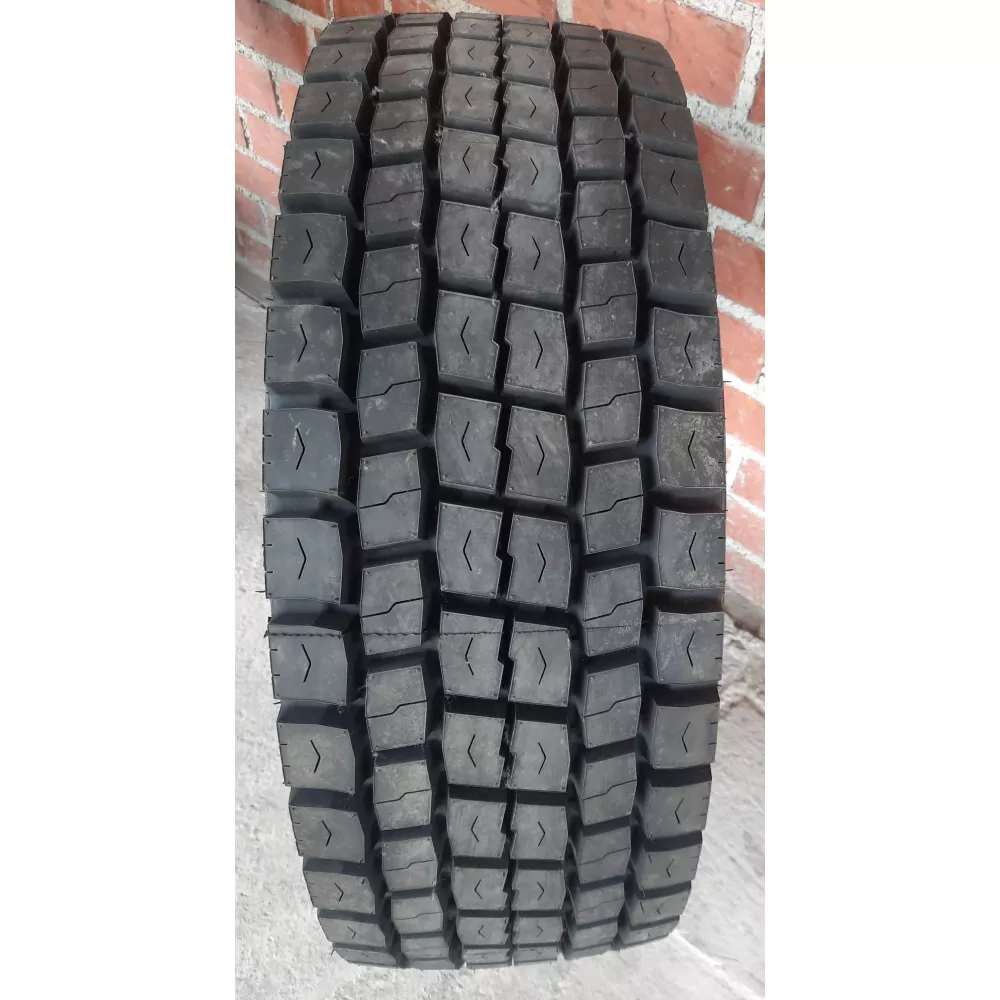 Грузовая шина 305/70 R19,5 Long March LM-329 18PR в Ивделе